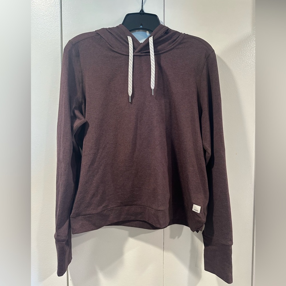 VURORI Women’s halo hoodie- Medium